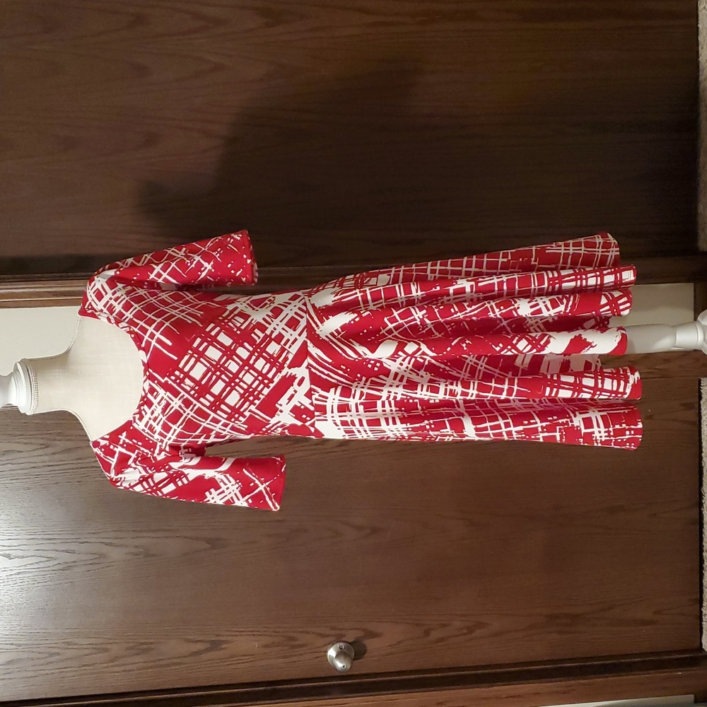 LuLaRoe Red And White 3/4 Sleeve Dress Size Large